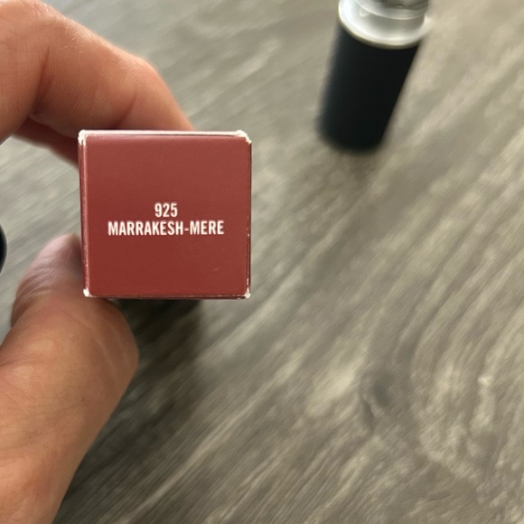 MAC Lipstick 925 Marrakesh-mere. NEW - Picture 2 of 3